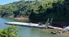 Supply and Delivery contract for RigiFloat modular pontoons to mining project in Laos